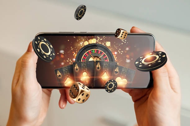 Aviator Habanero game showing multiplier climb and crash mechanics